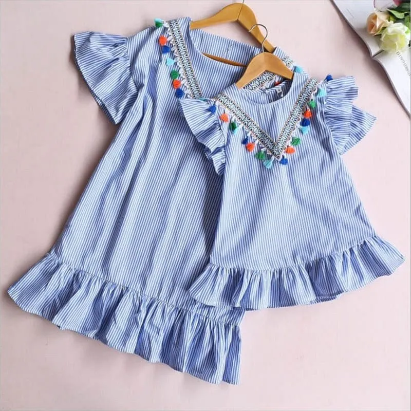 Boho Kleid Pompons