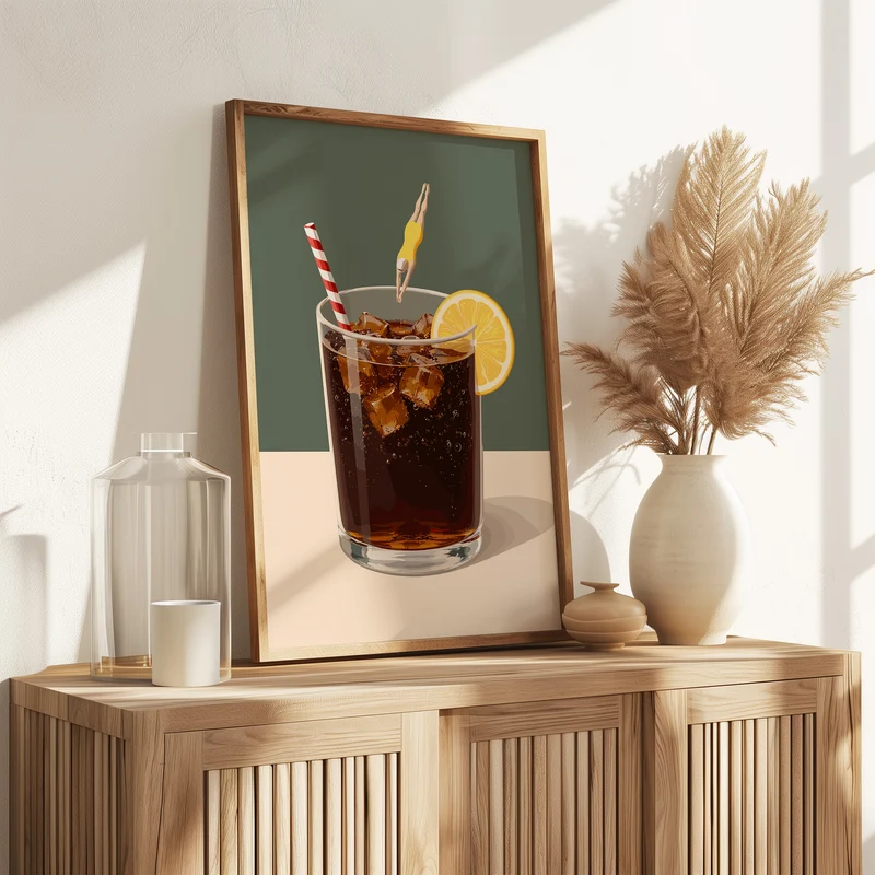 Küchen Vintage Poster - Frau springt in Cola Glas