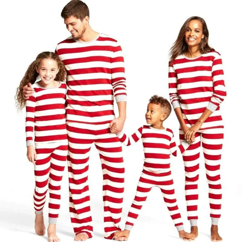 Gestreifter Pyjama Mann Frau