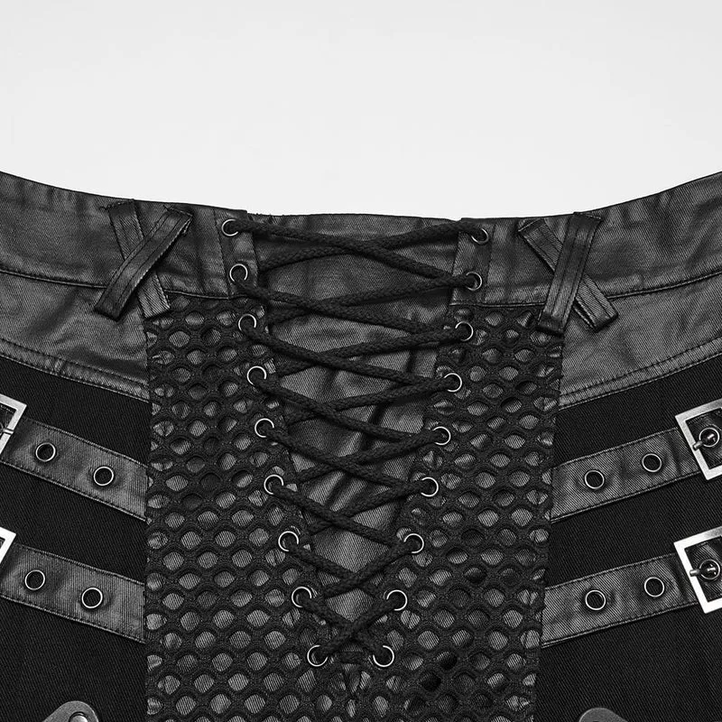 Herren-Punk-Rock mit Schnallenriemen, Falten und Patchwork-Design