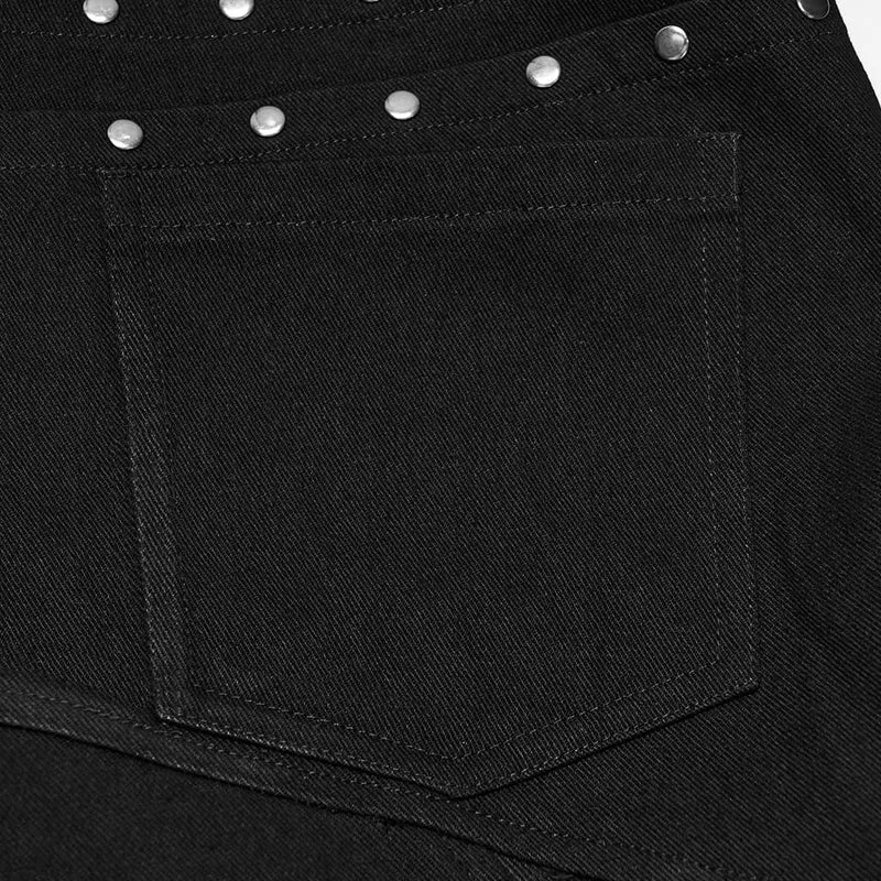 Punk-Herrenhose mit Ösenriemen, Nieten und Raffungen, locker geschnitten