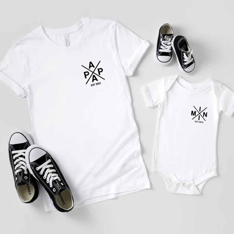 Vater Sohn Partnerlook Shirts Papa Mama Mini T-Shirts Personalisiert Babybody bedruckt minimalistisch Papa und Sohn Mama Tochter Outfit