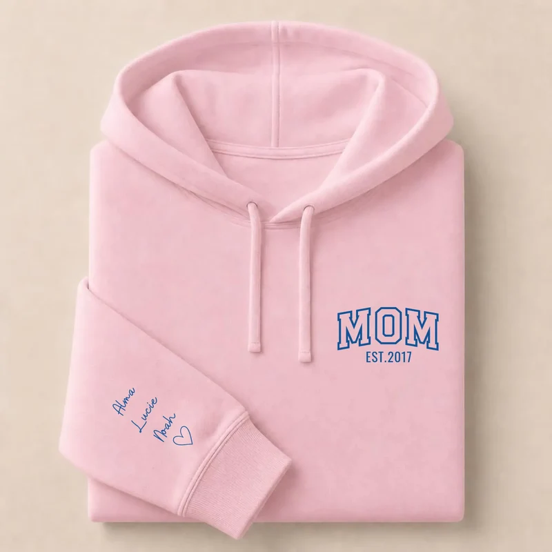 Pull personnalisé maman - MOM avec prénoms brodés