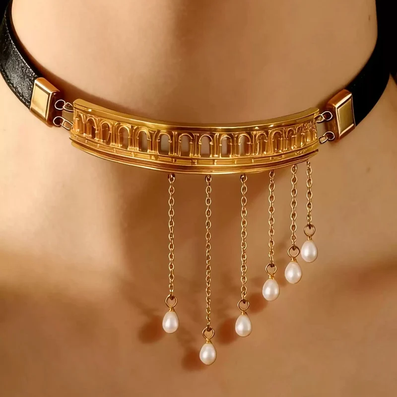 Gothic-Choker für Damen mit Cut-out-Bogen, Perlenquasten