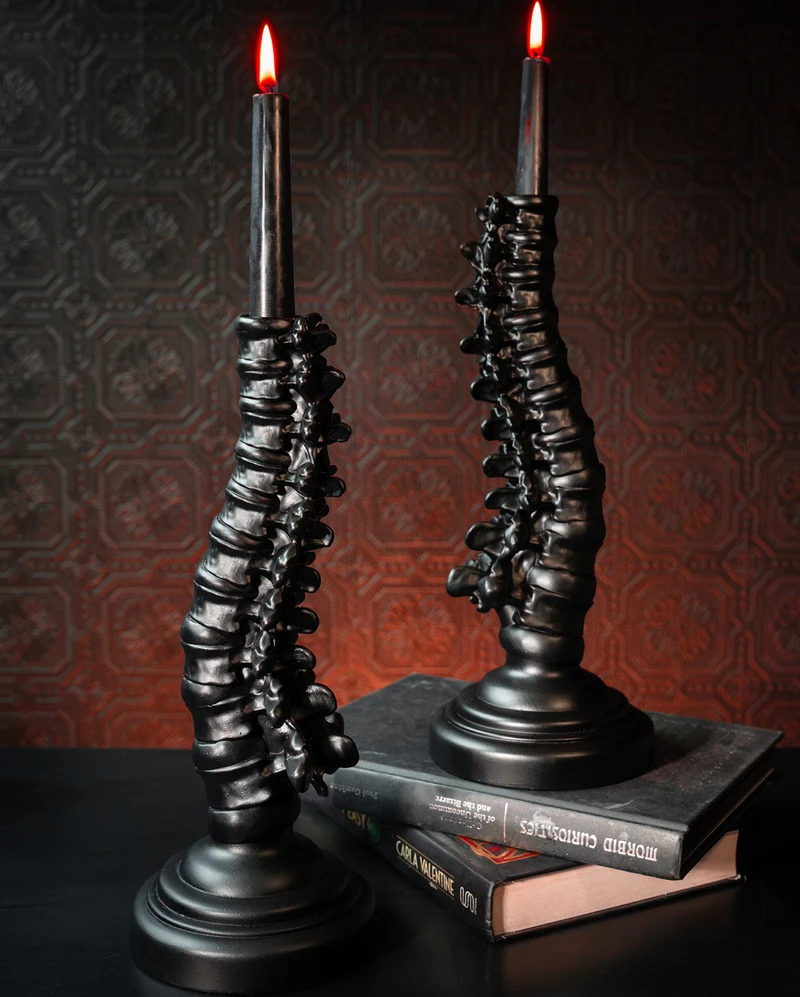 Schwarzer Wirbelsäule Gothic Kerzenhalter 34cm