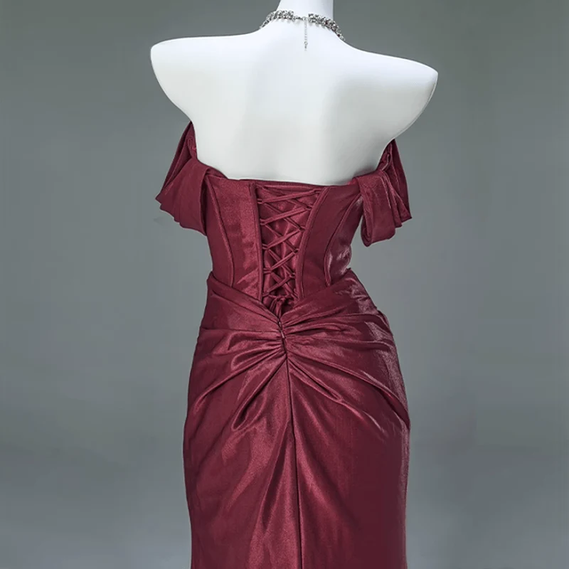 Damen Custom Gothic Off Shoulder Rüschen Satin Meerjungfrau Ballkleid Brautkleid