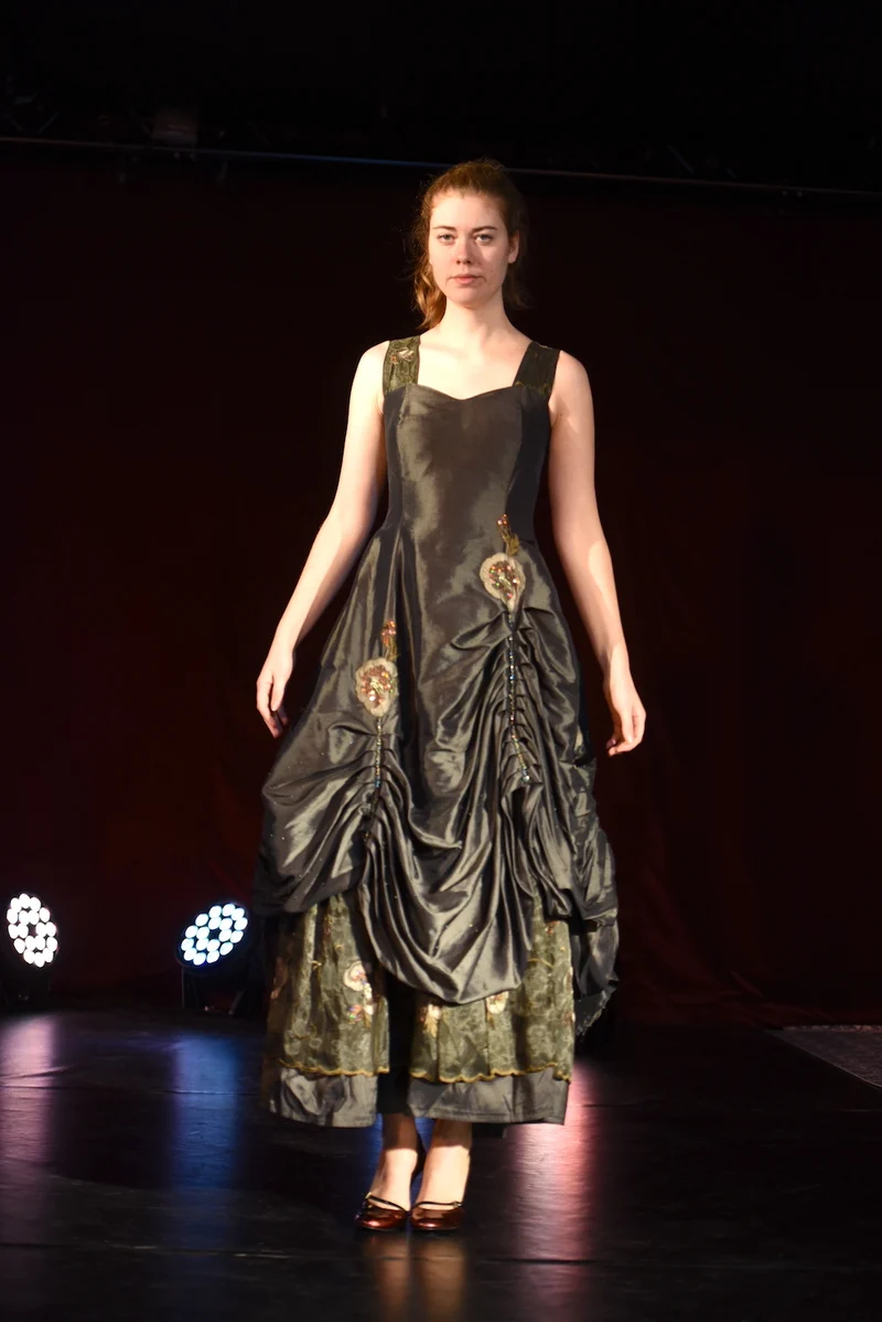 Kleid - Festliches Kleid - W133
