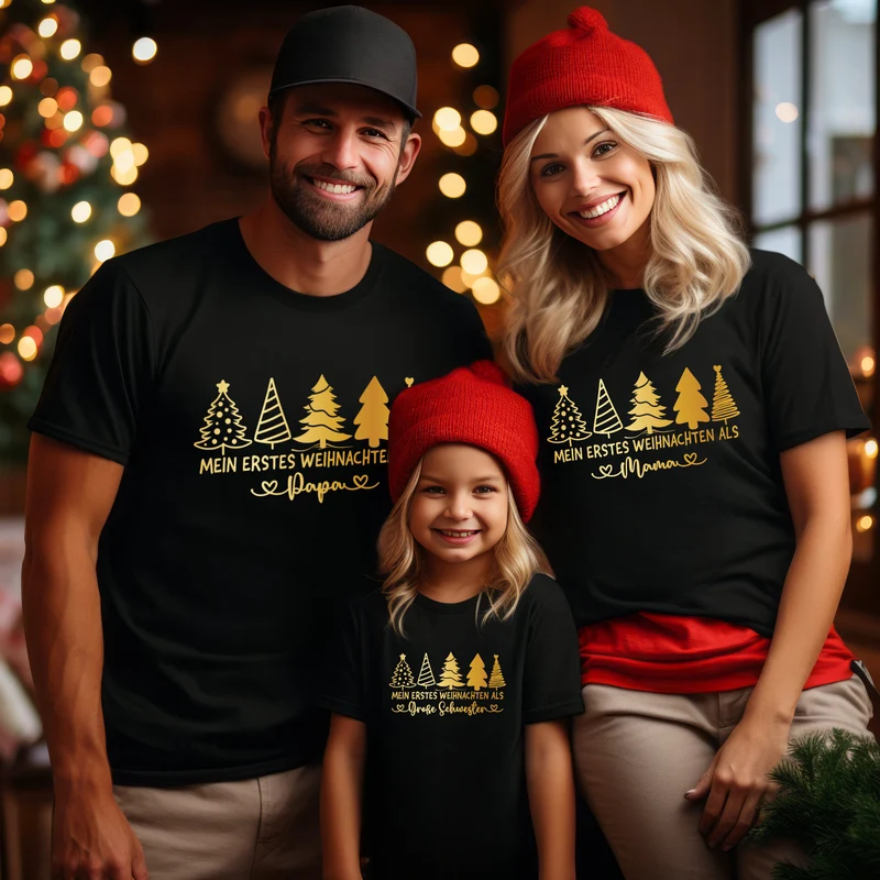 Familienoutfit Weihnachten Unser erstes Weihnachten Mama Papa Mini Shirts Tannenbäume Babybody bedruckt Weihnachtsoutfit Familie