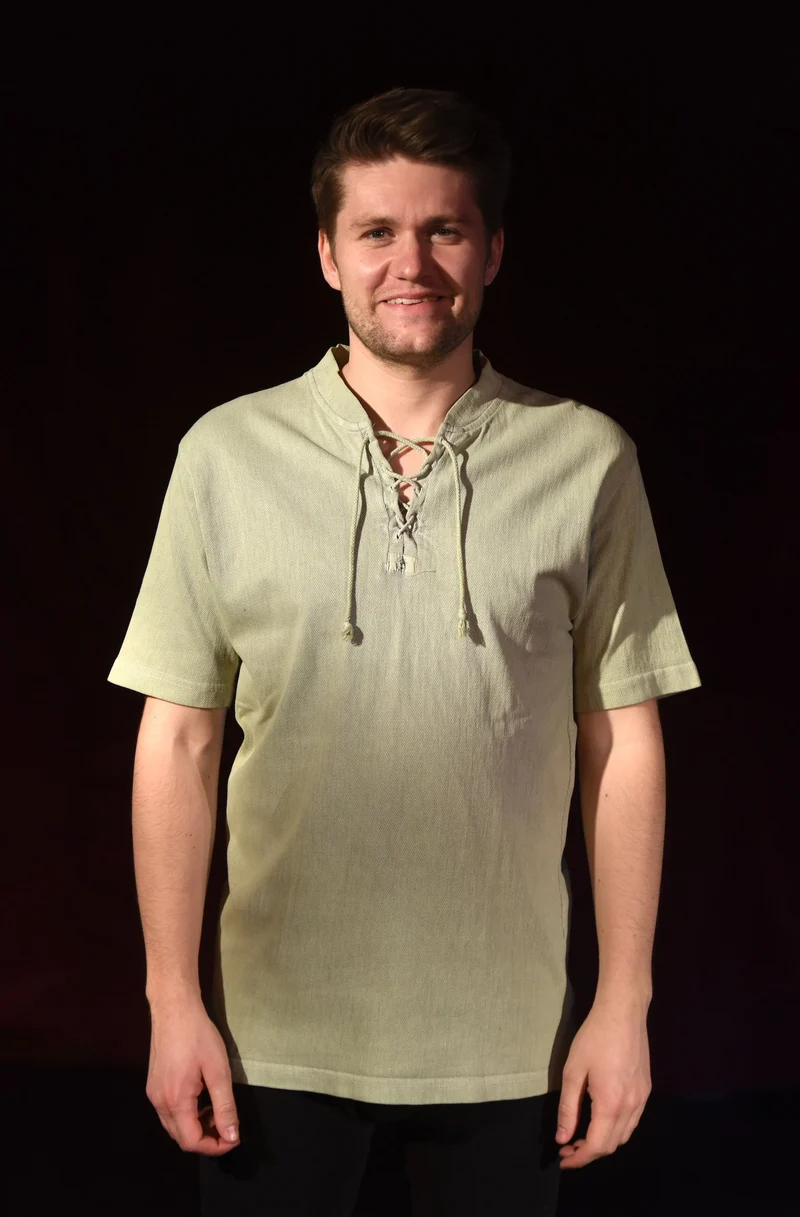 Top - Grünes T-Shirt - B100