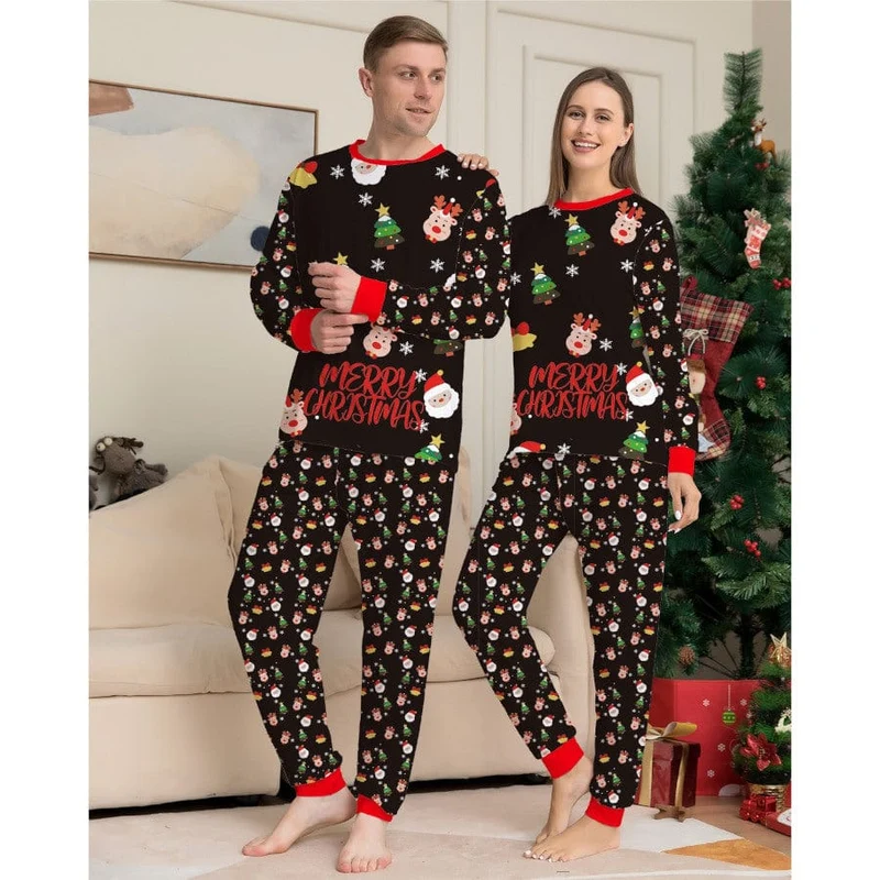 Pyjama mit Weihnachtsmotiv (Mann & Frau)