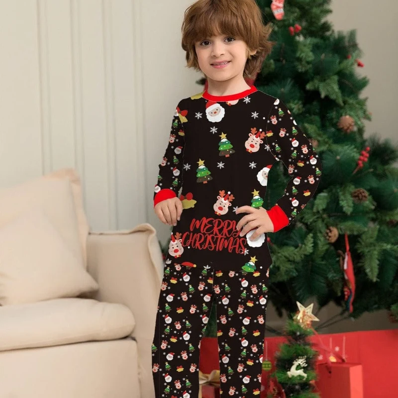 Pyjama mit Weihnachtsmotiv (Mann & Frau)