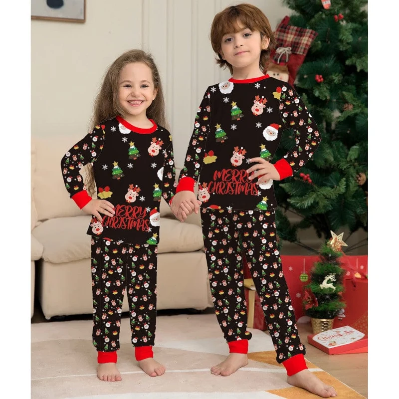 Pyjama mit Weihnachtsmotiv (Mann & Frau)