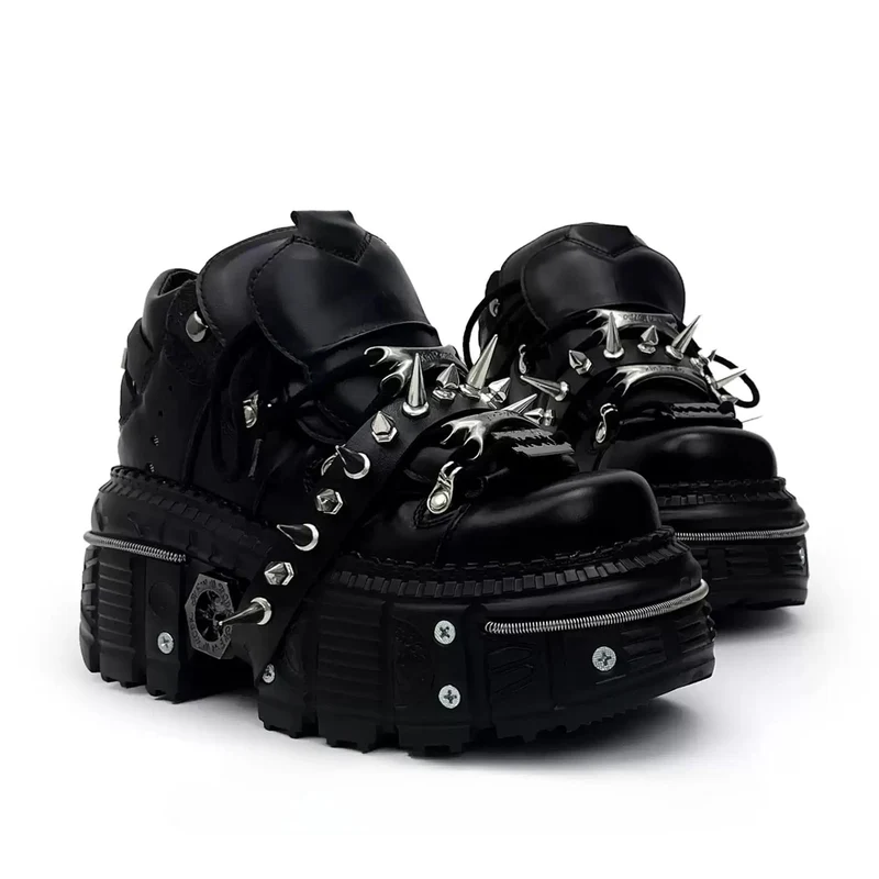 Punk-Schuhe für Herren mit Nietenriemen, runder Zehenpartie und dicker Sohle