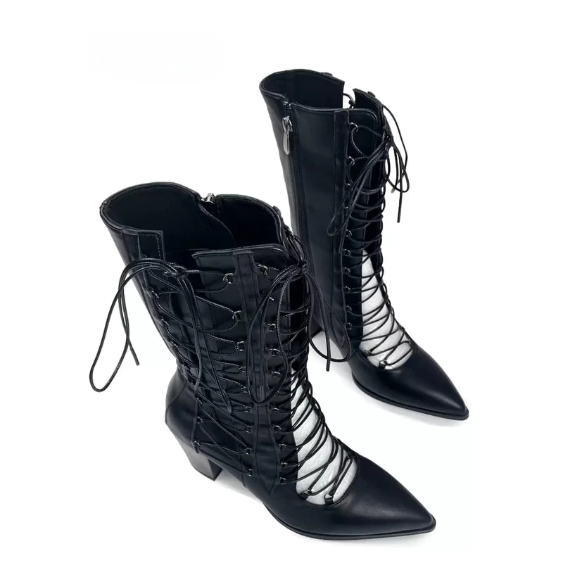 Punk-Stiefeletten für Damen mit gekreuzten Schnürungen, Cut-outs, spitzer Zehenpartie und Blockabsatz