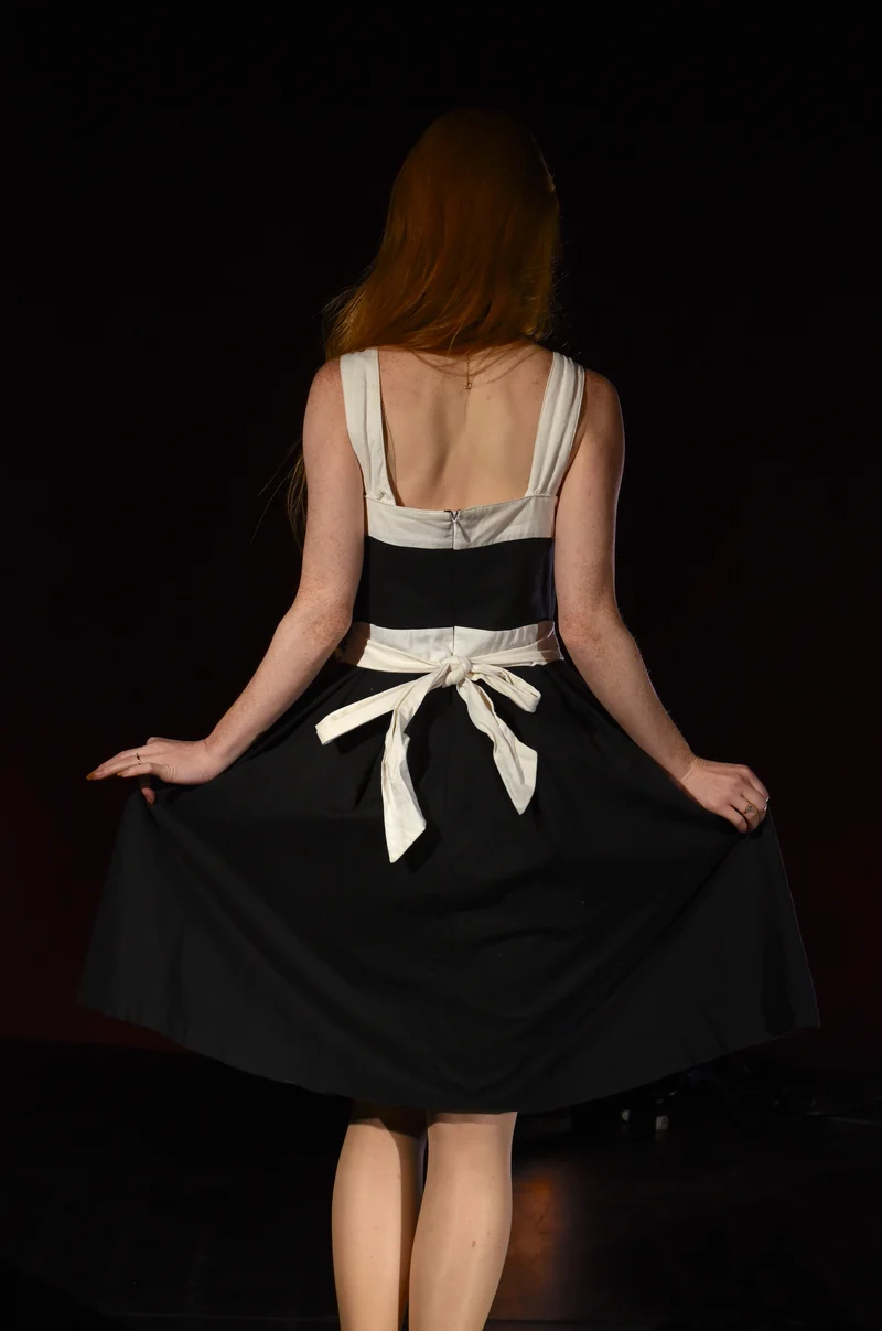 Kleid - Schwarzweißes Kleid - W088