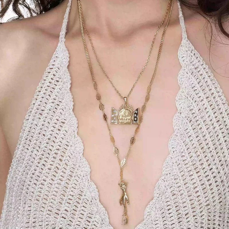 Damen-Halskette im Grunge-Stil mit Tür- und Handmotiven