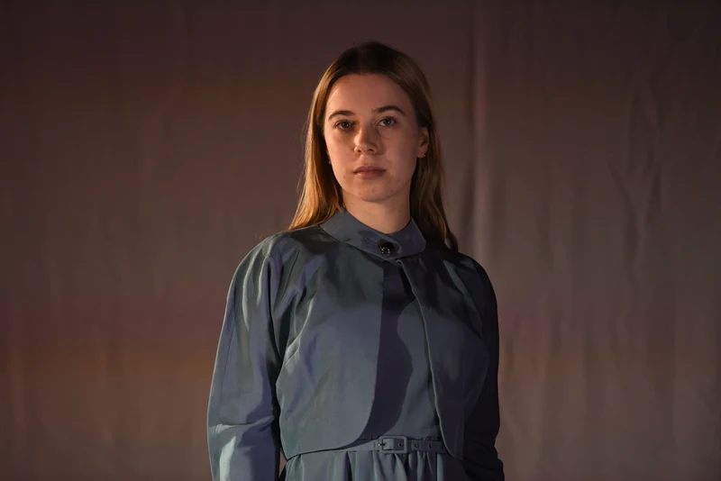 Kleid - Gouvernante - W043