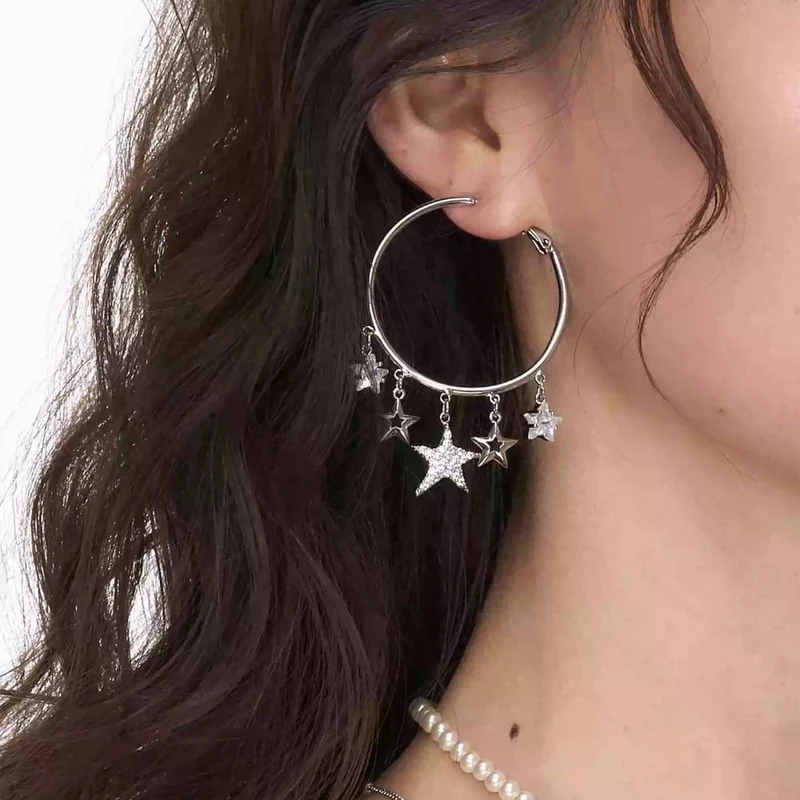 Grunge-Ohrringe mit mehreren Sternen für Damen