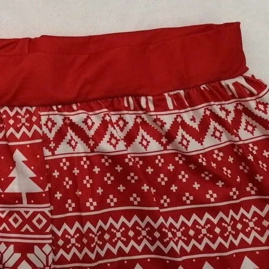 Identischer Weihnachtspyjama für die ganze Familie