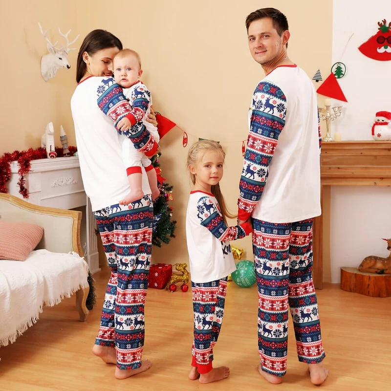 Pyjama Partys Familie