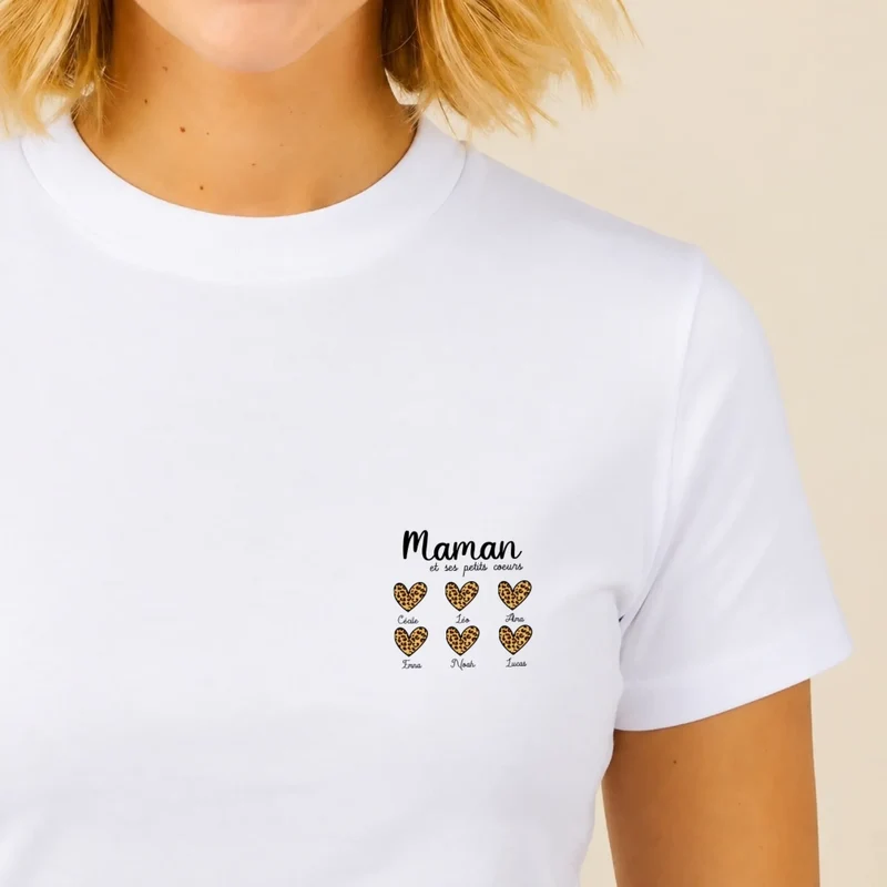 T-shirt fête des mères personnalisé - Maman et ses coeurs