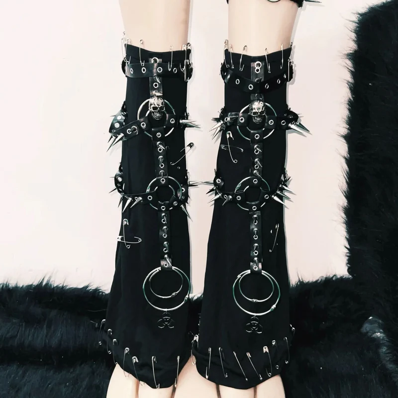 Leather rivet cut out o ring top