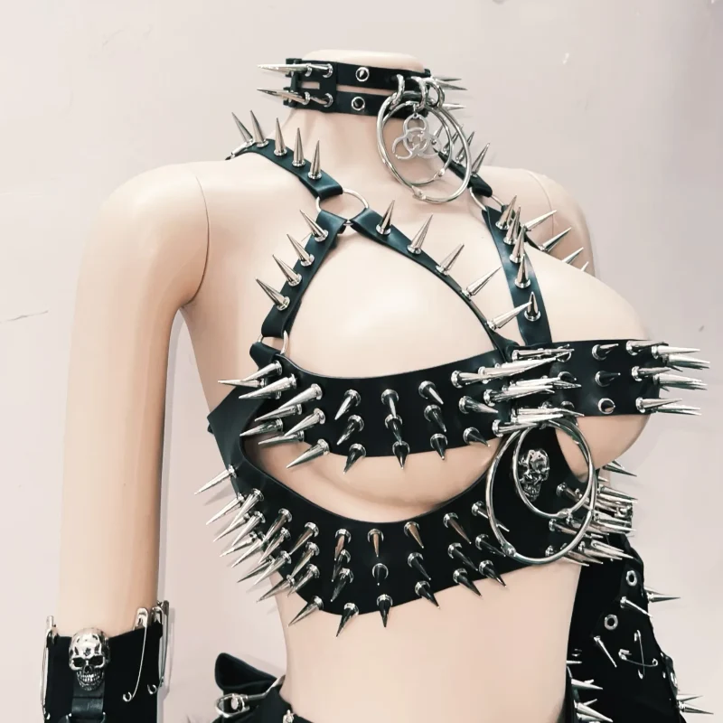 Leather rivet cut out o ring top