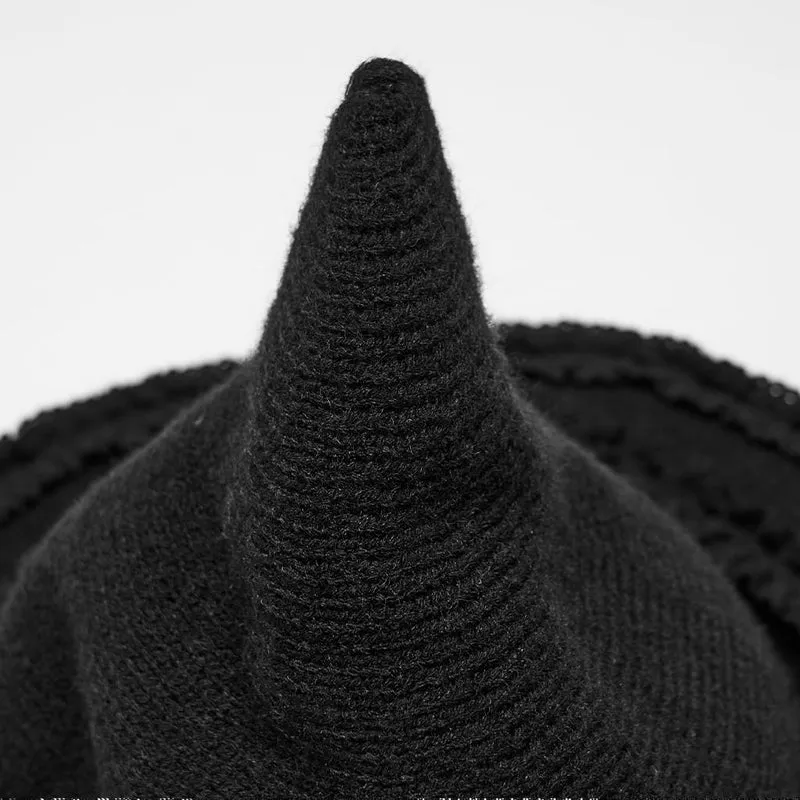 Gothic-Strickmütze für Damen mit mehreren Lagen und Rüschen