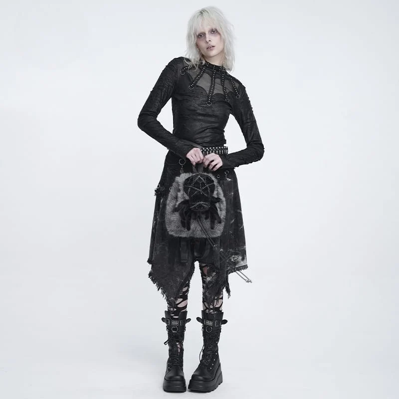 Gothic-Rucksack für Damen mit Spinnenmotiv aus Plüsch, Ketten und grau-schwarz