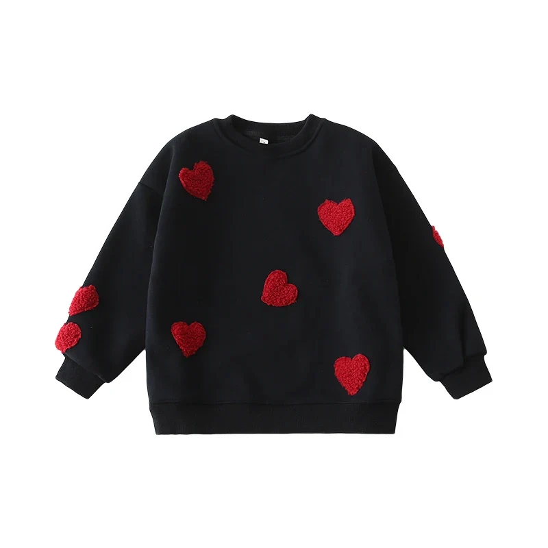 Schwarzer Pullover Mit Roten Herzen