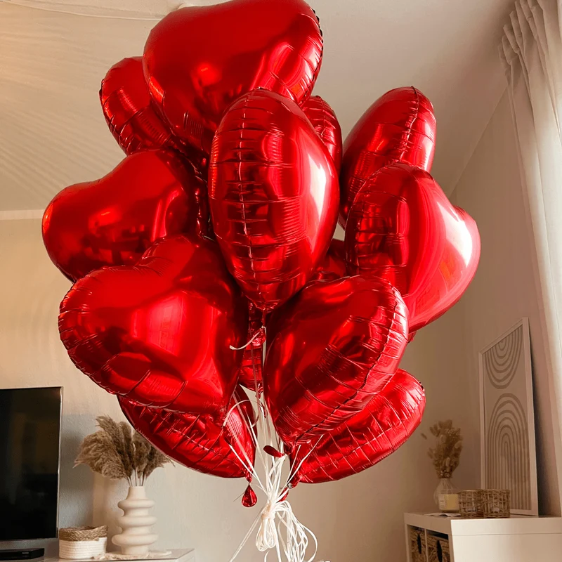 Heliumballon-Geschenk Valentinstag XXL 8 rote Herzen inkl. Liebeskarte