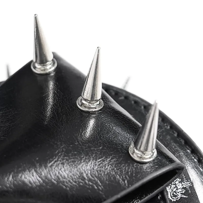 Schwarze gotische Damenhandtasche mit Pentagramm, Stacheln und herzförmigem Muster