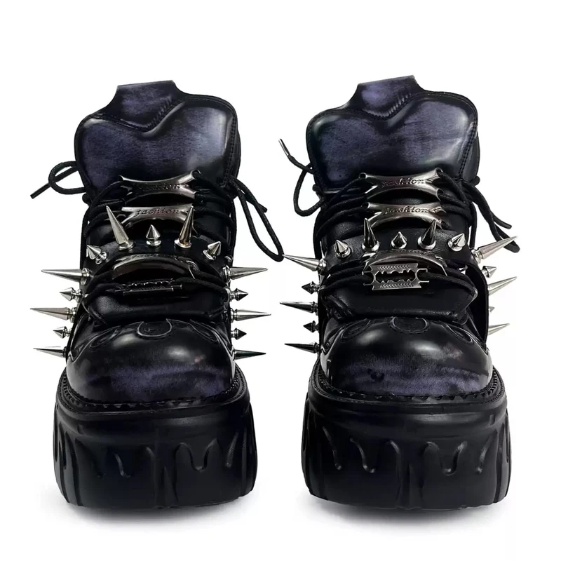 Punkrock-Plateauschuhe für Herren mit Nieten und klobiger Sohle