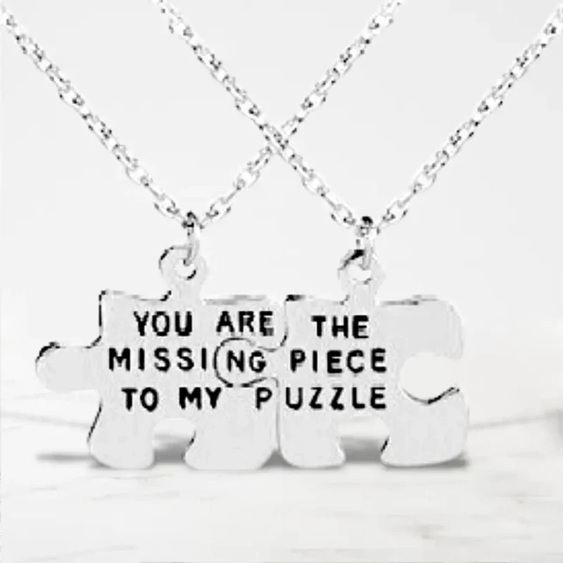 Collier Couple Puzzle