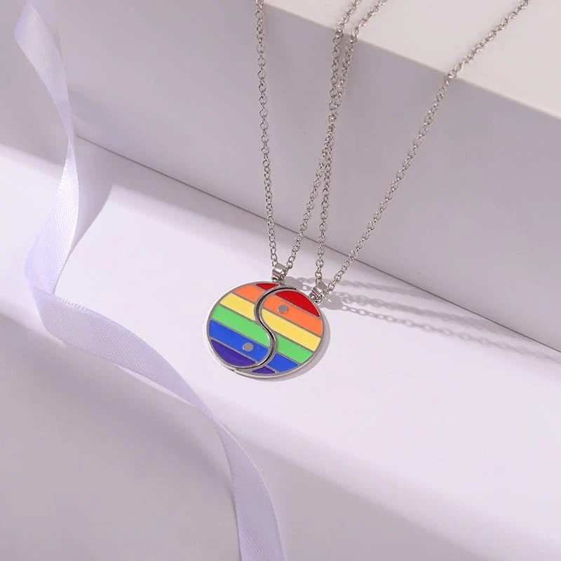 Halskette Gay