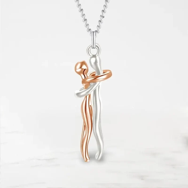 Collier Couple Enlacé