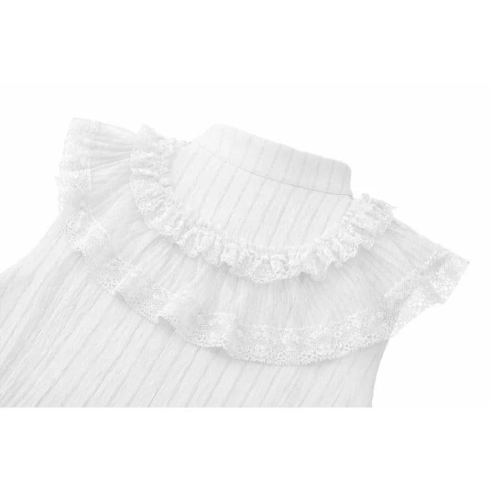 Weißes, gotisches Damenkleid mit Lagenrock, Rüschen und Spitzeneinsatz