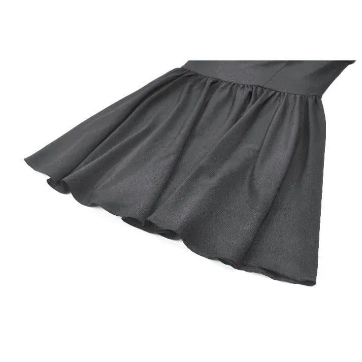 Gothic-Kleid für Damen mit Mesh-Einsätzen, Rüschen und Cut-outs, langen Ärmeln
