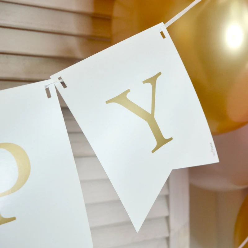 Papiergirlande "Happy Birthday" Weiß