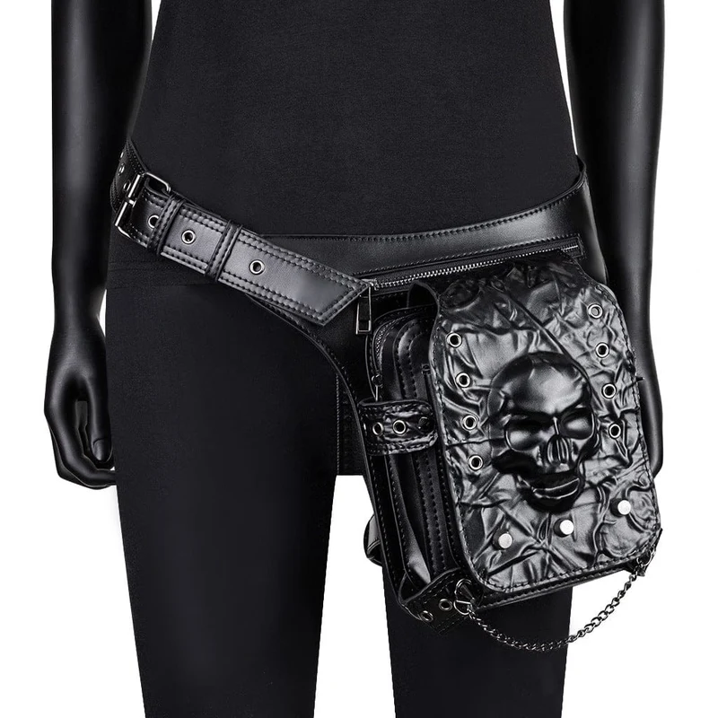 Unisex Punk-Tasche mit Ösennieten und Totenkopfmotiv
