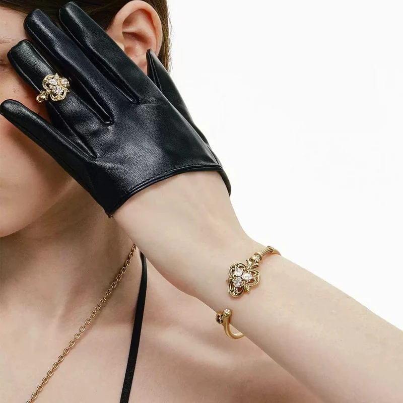 Grunge-Armband für Damen mit Strasssteinen und offenem Schlüsseldesign