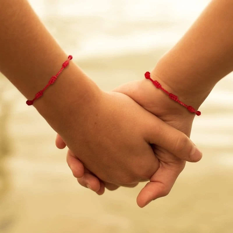 Armband Roter Faden