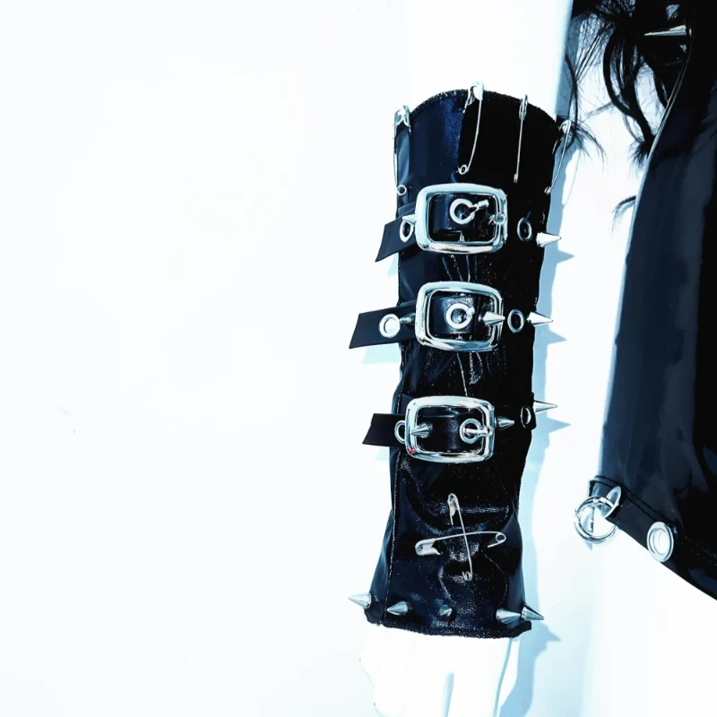 Leather zip-up o ring rivet tube top