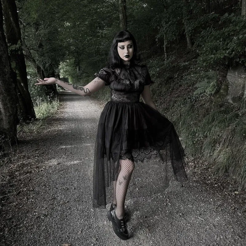 Gothic-Chiffonkleid für Damen mit Puffärmeln, asymmetrischem Saum und mehreren Lagen – Hochzeitskleid