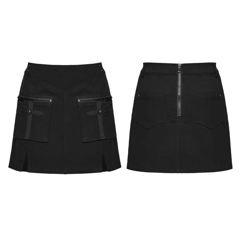 Punkrock für Damen mit Totenkopfstickerei und großen Taschen