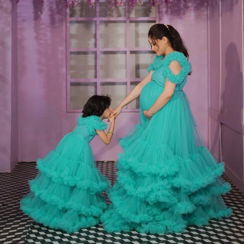 Pregnant Mom And Daughter Outfits