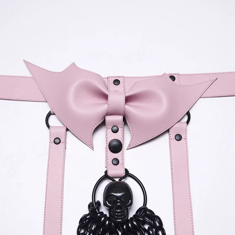 Damen Punk Totenkopf Neckholder Ketten-Körpergeschirr mit abnehmbarem Fledermausknoten Schwarz-Pink