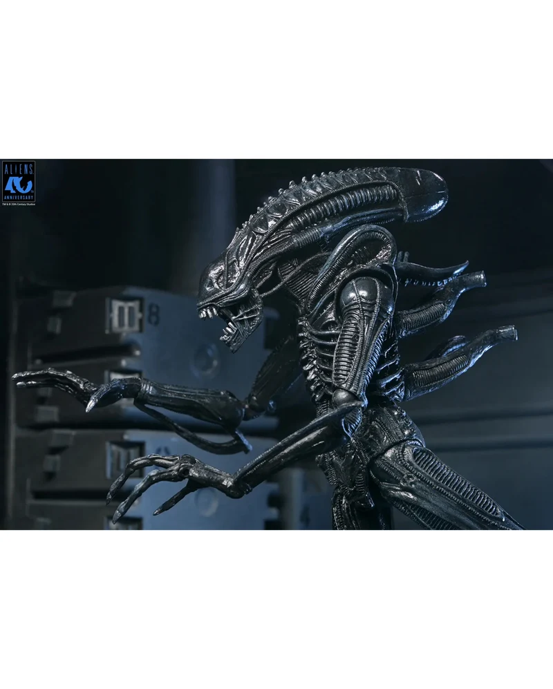 Aliens 40th Anniversary Warrior Xenomorph NECA Ultimate Action Figur 23cm