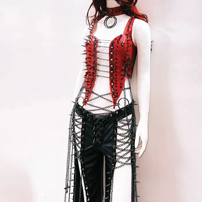Cut out metal chain rivet applique top