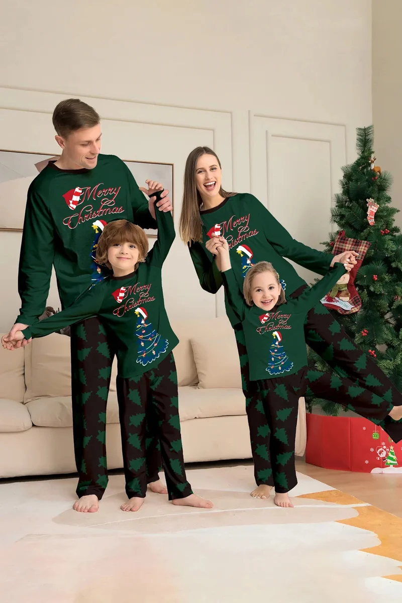 Weihnachtspyjama Grün